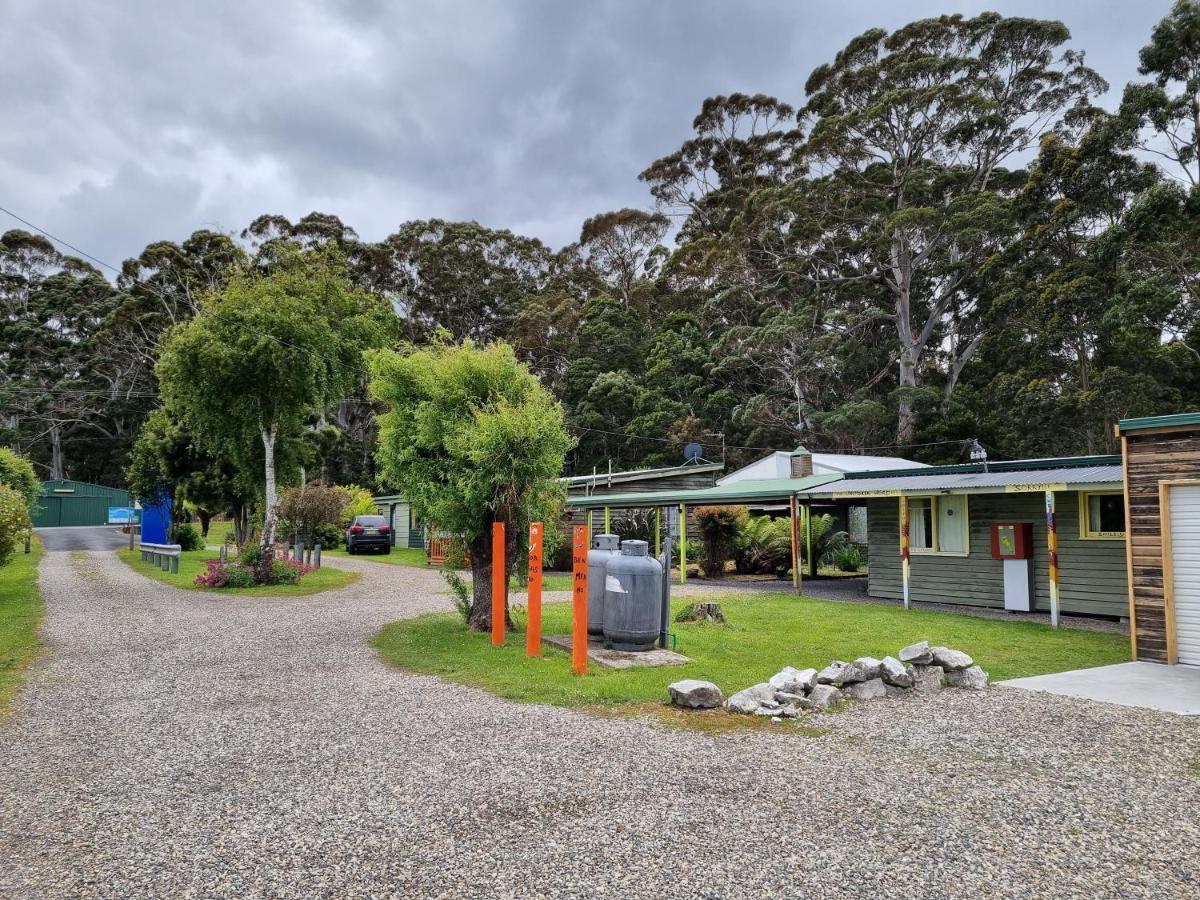 Strahan Backpackers Buitenkant foto